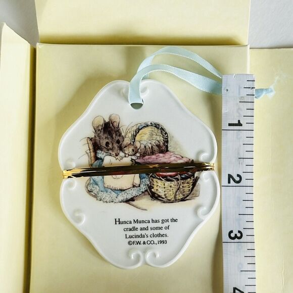 Vtg Beatrix Potter Hunca Munca Mother Mouse Ceramic Hanging Xmas Ornament 1993 - Picture 7 of 7